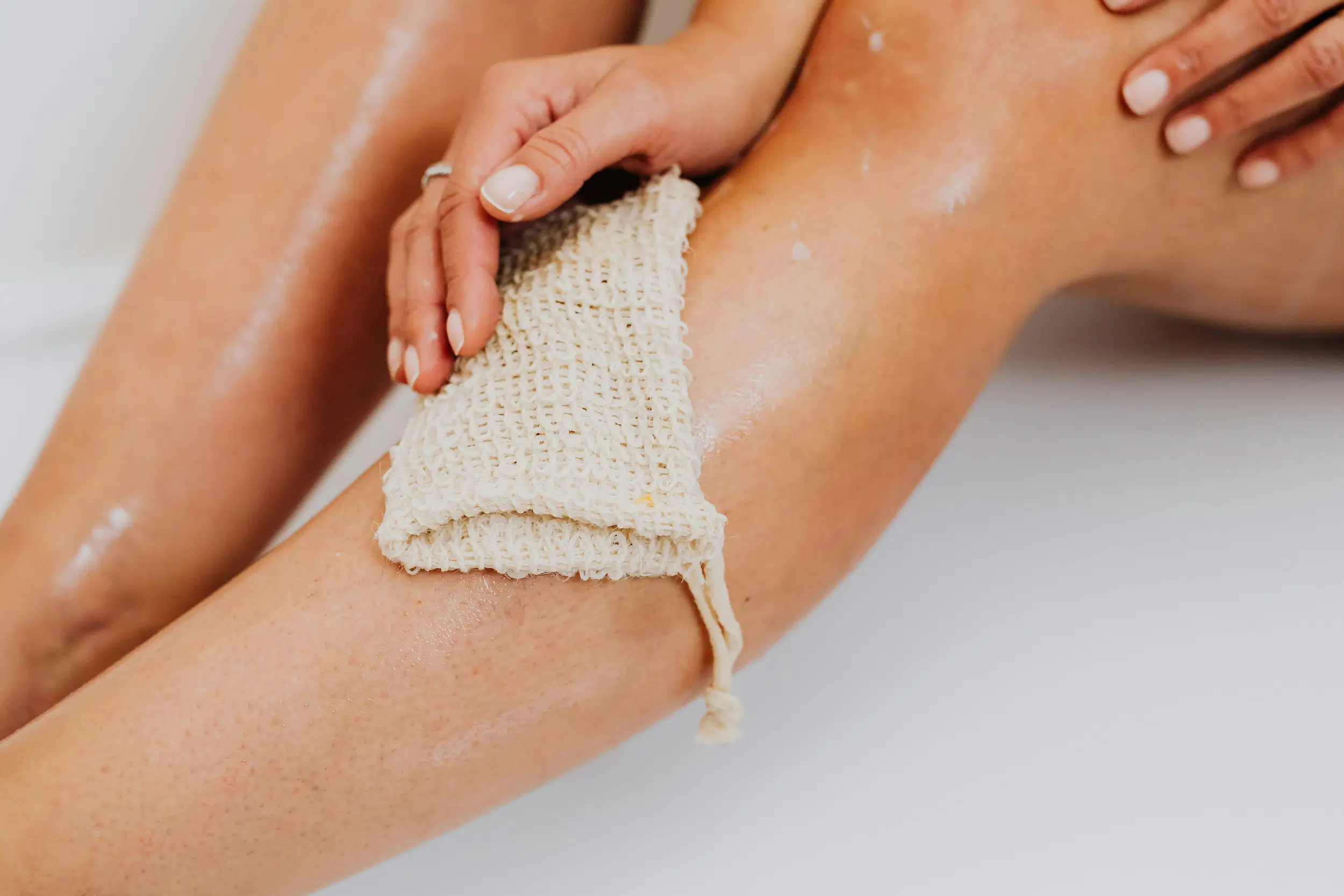 Jak zadbać o skórę po kąpieli? Krok po kroku